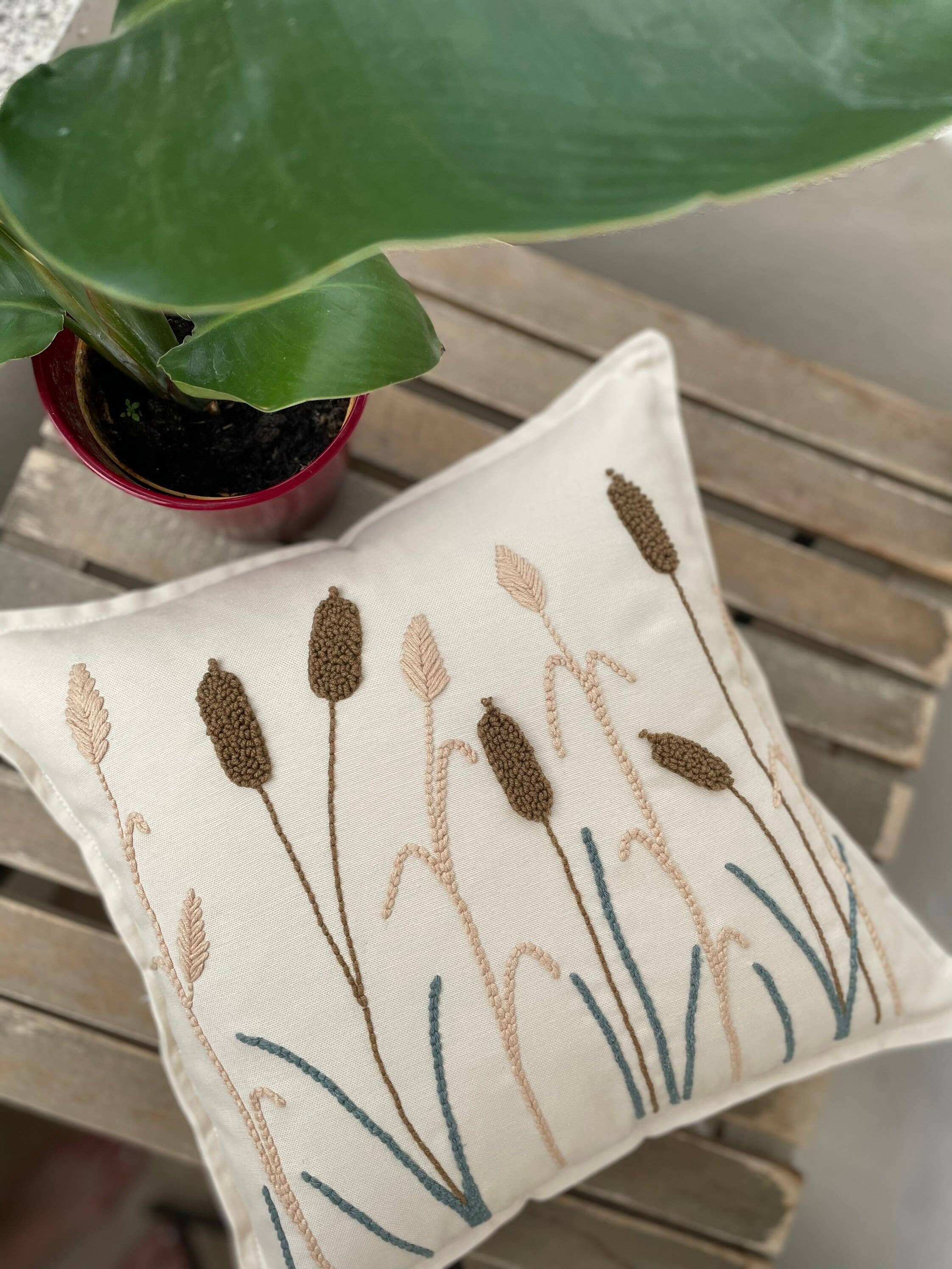 Punch Simple - Vente Housse de coussin - Housse de coussin en forme de roseaux brodés à l'aiguille perforée9