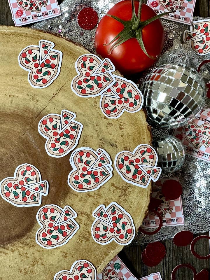 30 pièces de confettis pizza| Dernière part de la vie de célibataire| Décoration pour fête pizza| Fête That's Amore| Enterrement de vie de jeune fille pizza| Décor enterrement de vie de garçon italien pour la vente par The Haus of Holly