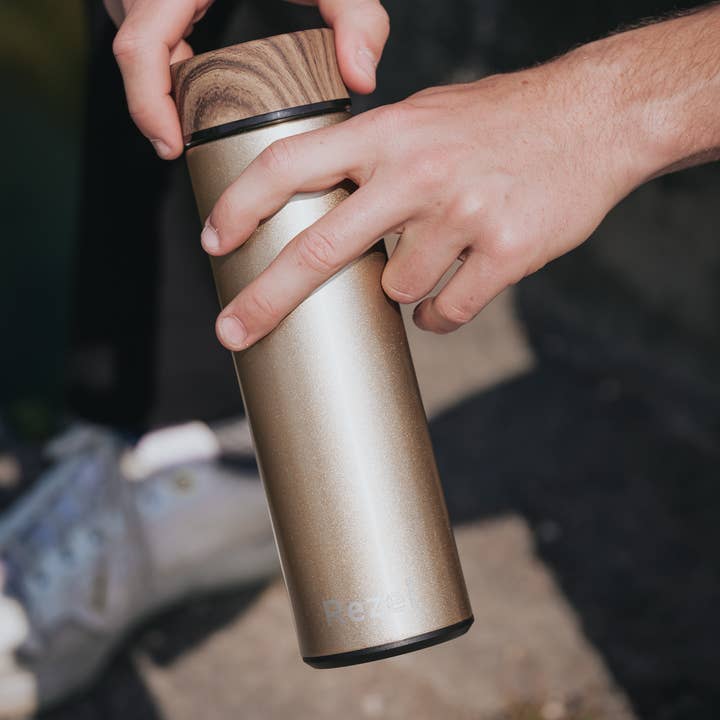 REZEL - Wholesale Water Bottle - 500ml stainless steel bottle/flask - gold with infuser1