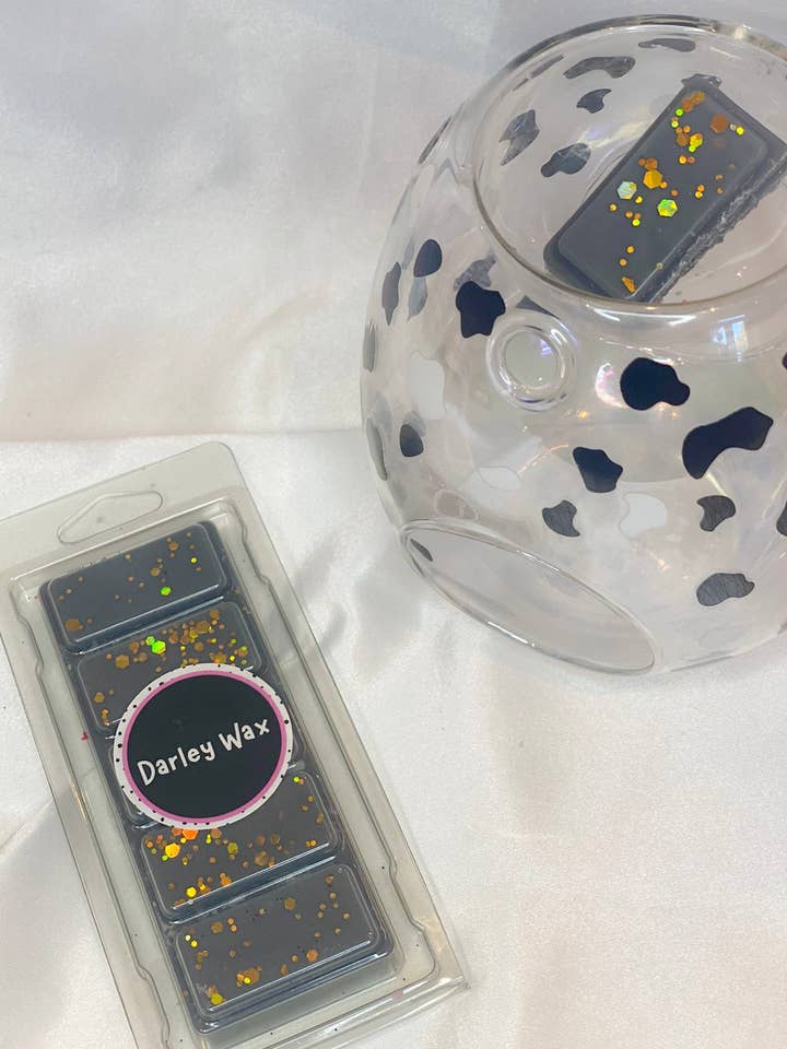 Black Orchid Wax Melt for wholesale by Darley Wax