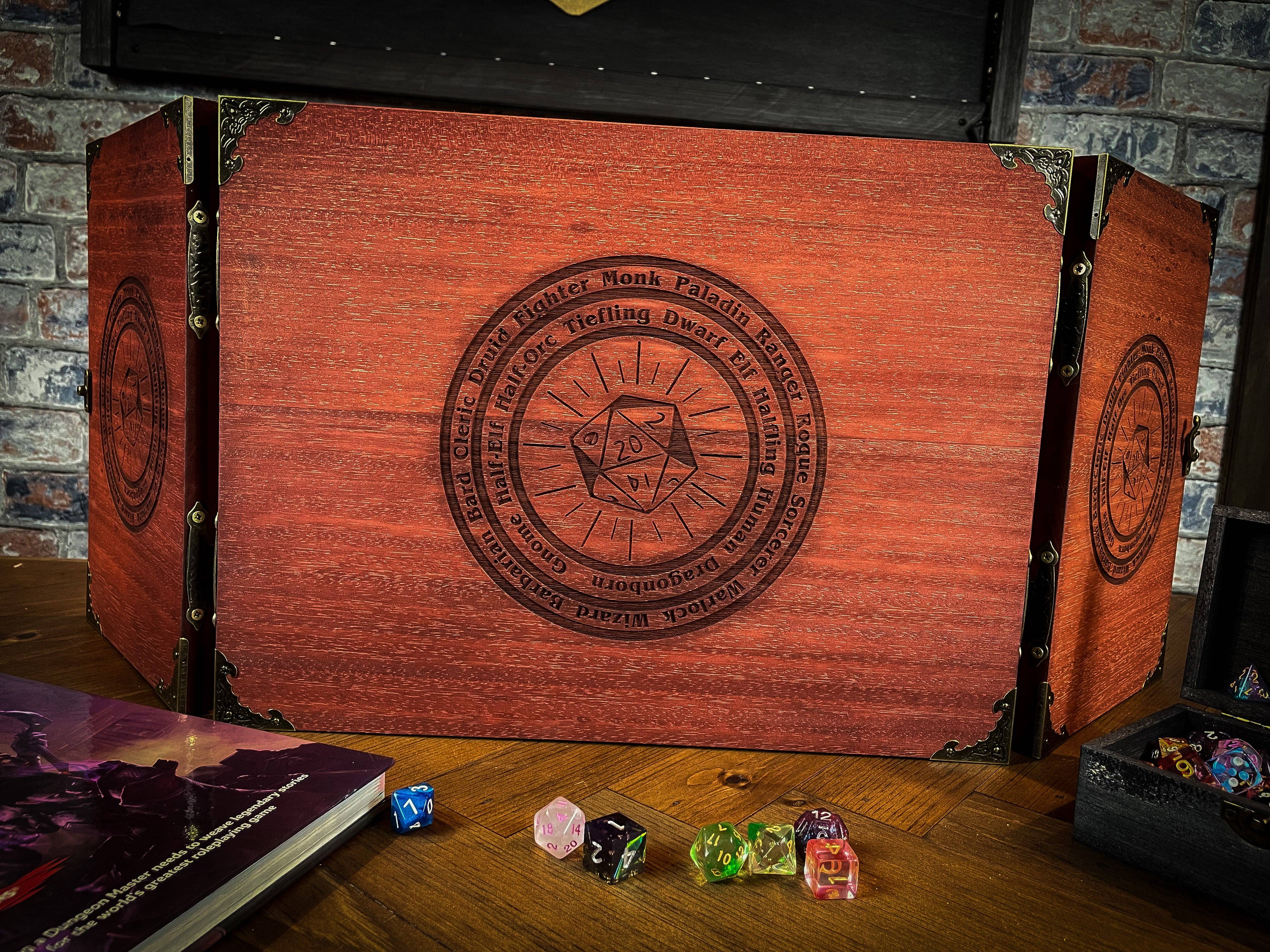 Fandomonium - Wholesale Board Game - Wooden Dungeon Master Screen - D20 Character Wheel Motif1