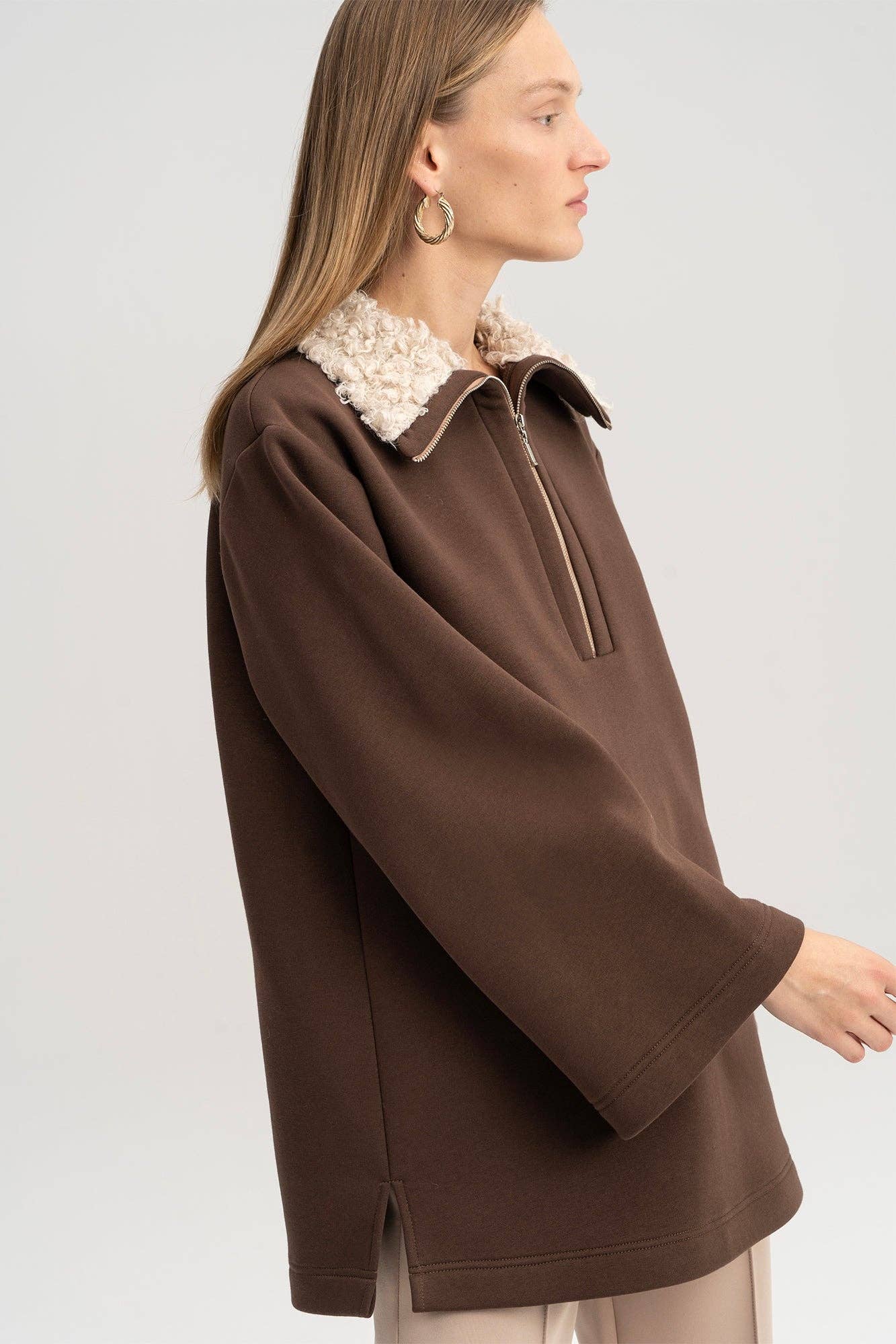 Brown FAUX FUR COLLAR SWEATSHIRT for wholesale on Faire3