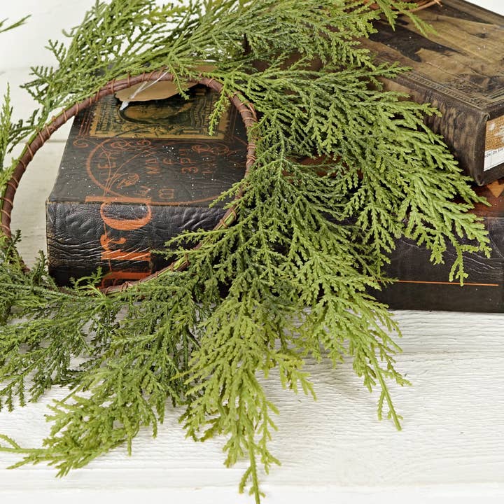 Holiday Depot Inc. - Wholesale Wreath - 510302- 6.5in(18in) Ring-Superior Real Touch Mix Cedar4