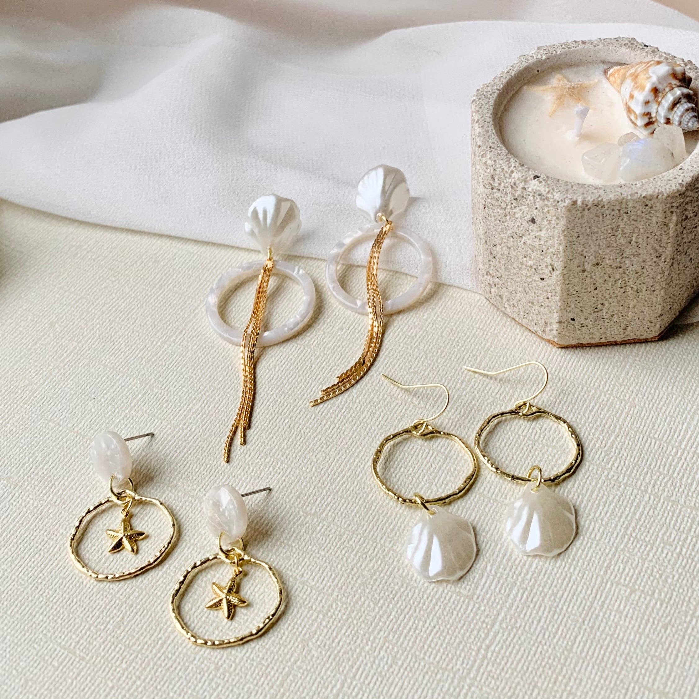 SALT by Sarah Curtis - Wholesale Dangle Earrings - SEASHELL HOOP DANGLES│gold | coastal jewelry│beachy earrings1