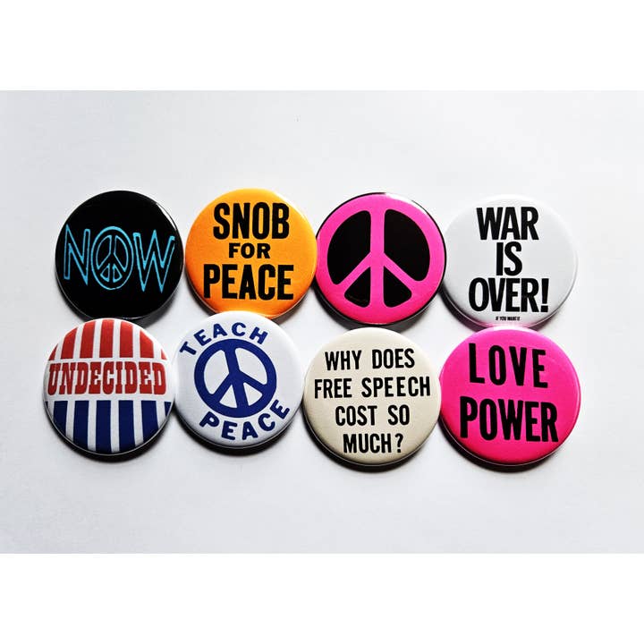 Vintage Politiska Knappar Magneter & Flasköppnare. set 08 för wholesale av Flip The Record