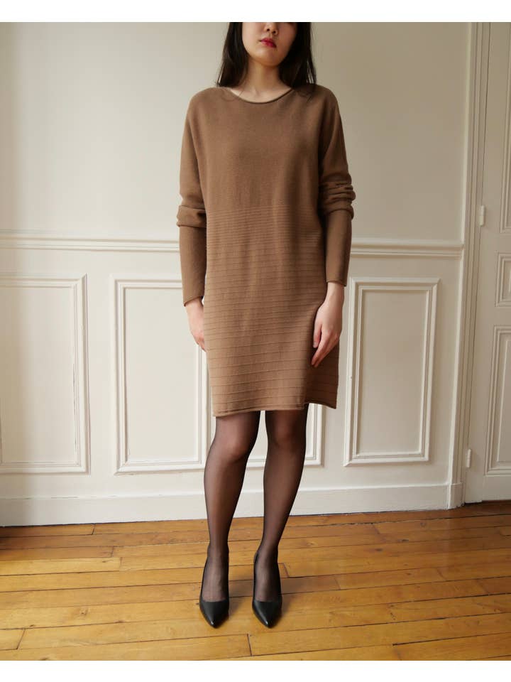 JULIA PARIS - Venta al por mayor Vestido - Mujer - Vestido de punto de media longitud con cuello redondo4