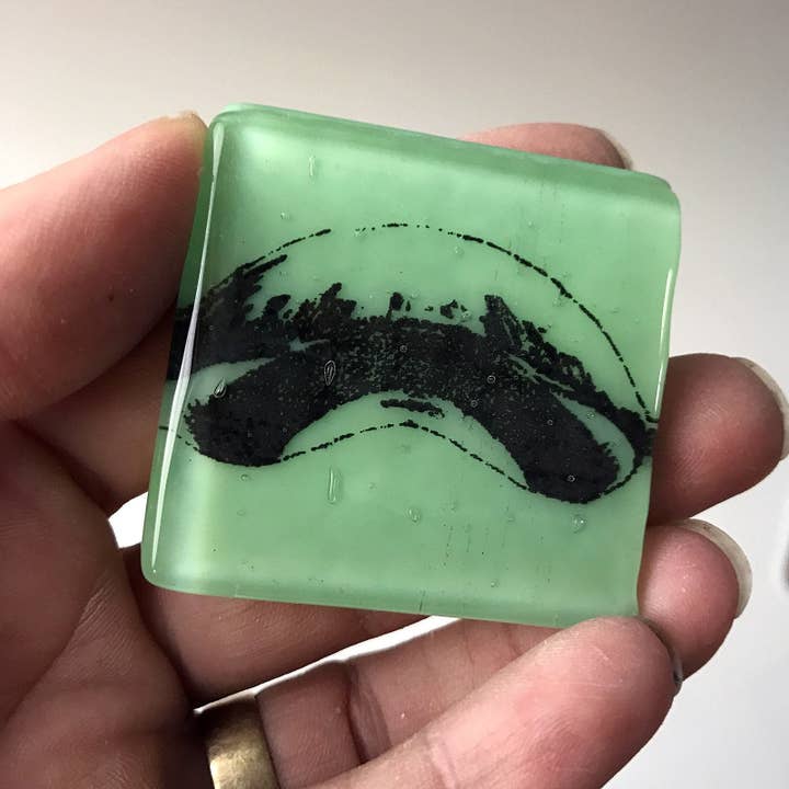 Chicago Bean Cloudgate Fused Glass 1.75" Magnet for wholesale by Kiku Handmade | Contemporary Fused Glass Home Goods