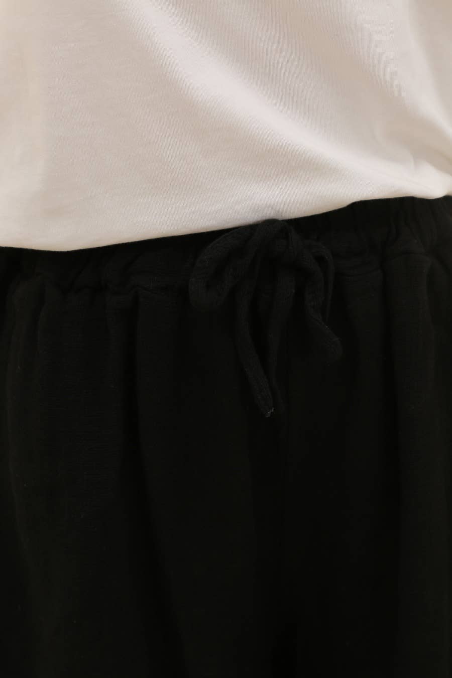 LÉA & LUC - Wholesale Shorts - Women's - Shorts in 50% cotton 50% linen REF. 100782