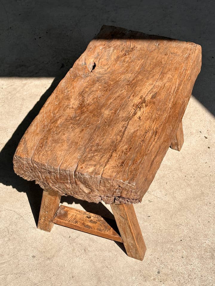 Hocker oder Beistelltisch aus massivem asiatischem Teakholz für den Großhandel von Office Objets