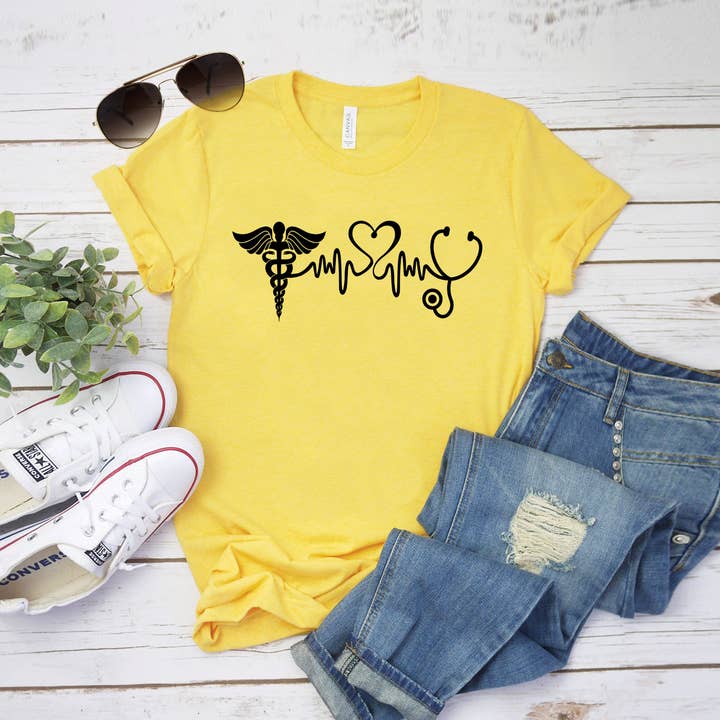 Krankenschwester-Herz-Stethoskop-Shirt, Krankenschwester-Geschenk, Krankenschwester für den Großhandel von Tee Story