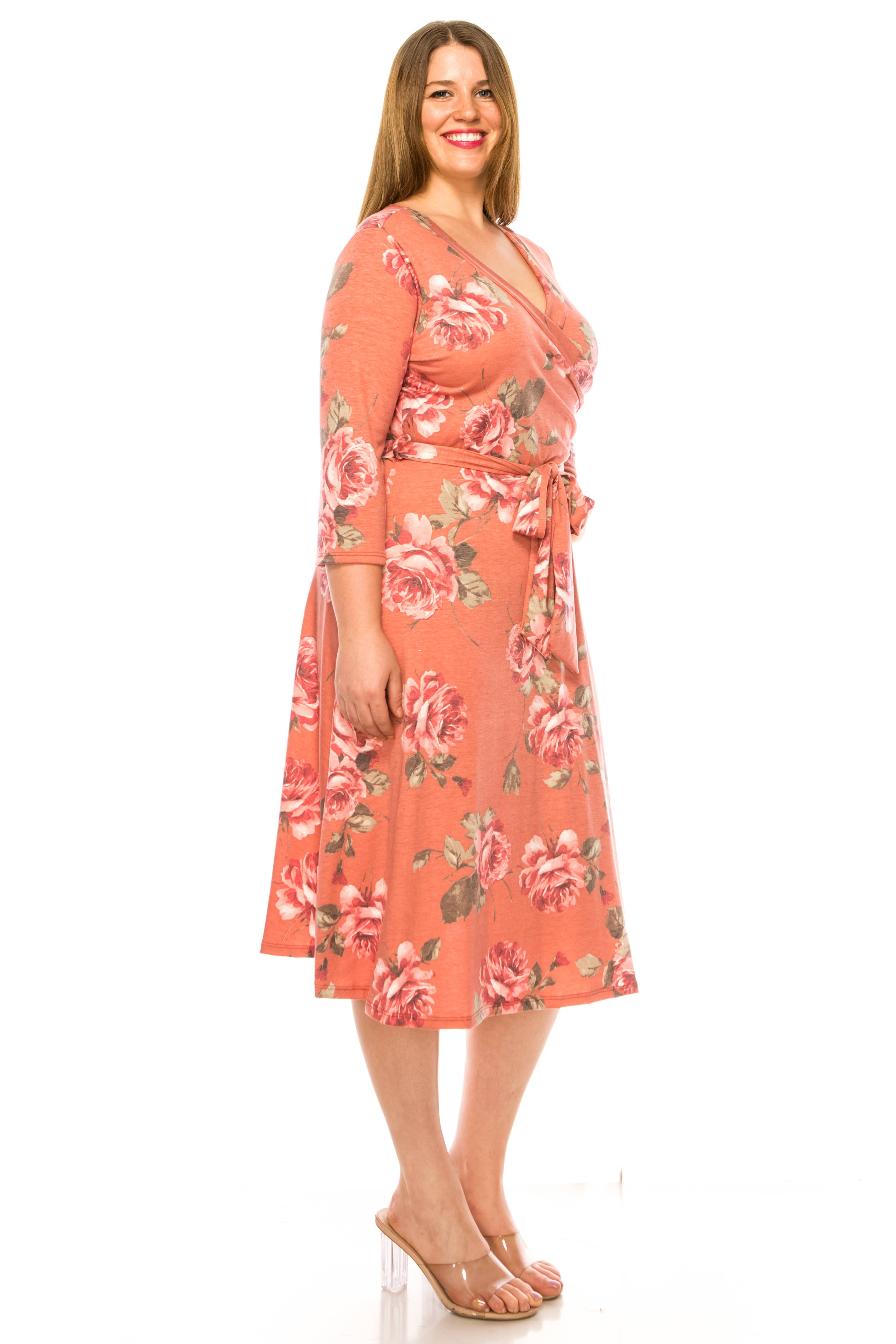 MOA COLLECTION - Vente Robe – femme - Robe portefeuille en faux imprimé à motifs floraux de grande taille pour femmes14