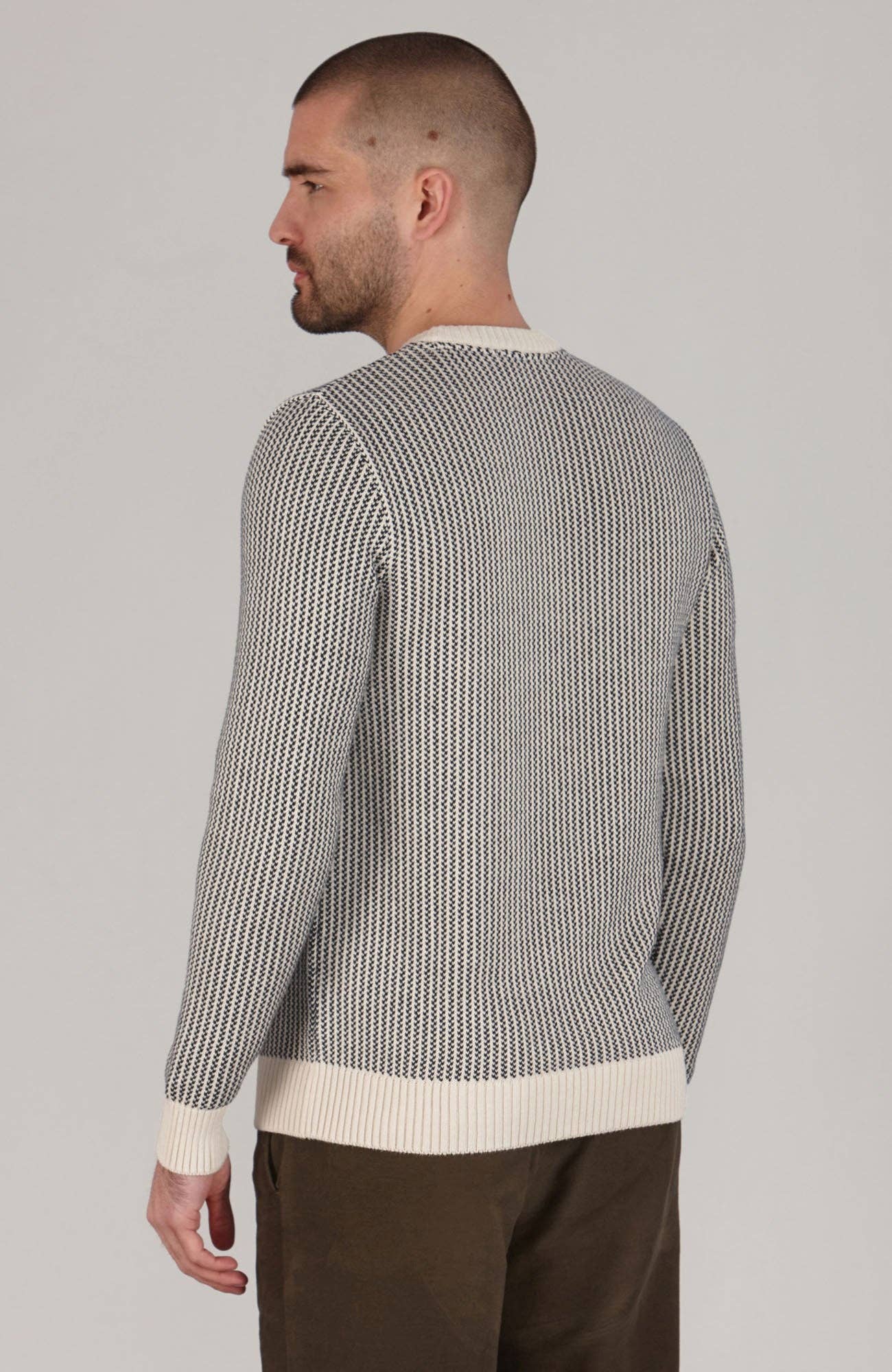 Paul James Knitwear - Vente Pull en maille – homme - Pull homme 100 % coton à point torsadé style pêcheur6