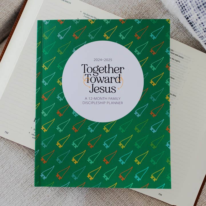 Ensemble vers Jésus | Calendrier de prière en famille (Année scolaire 2024-2025) pour la vente par The Daily Grace Co