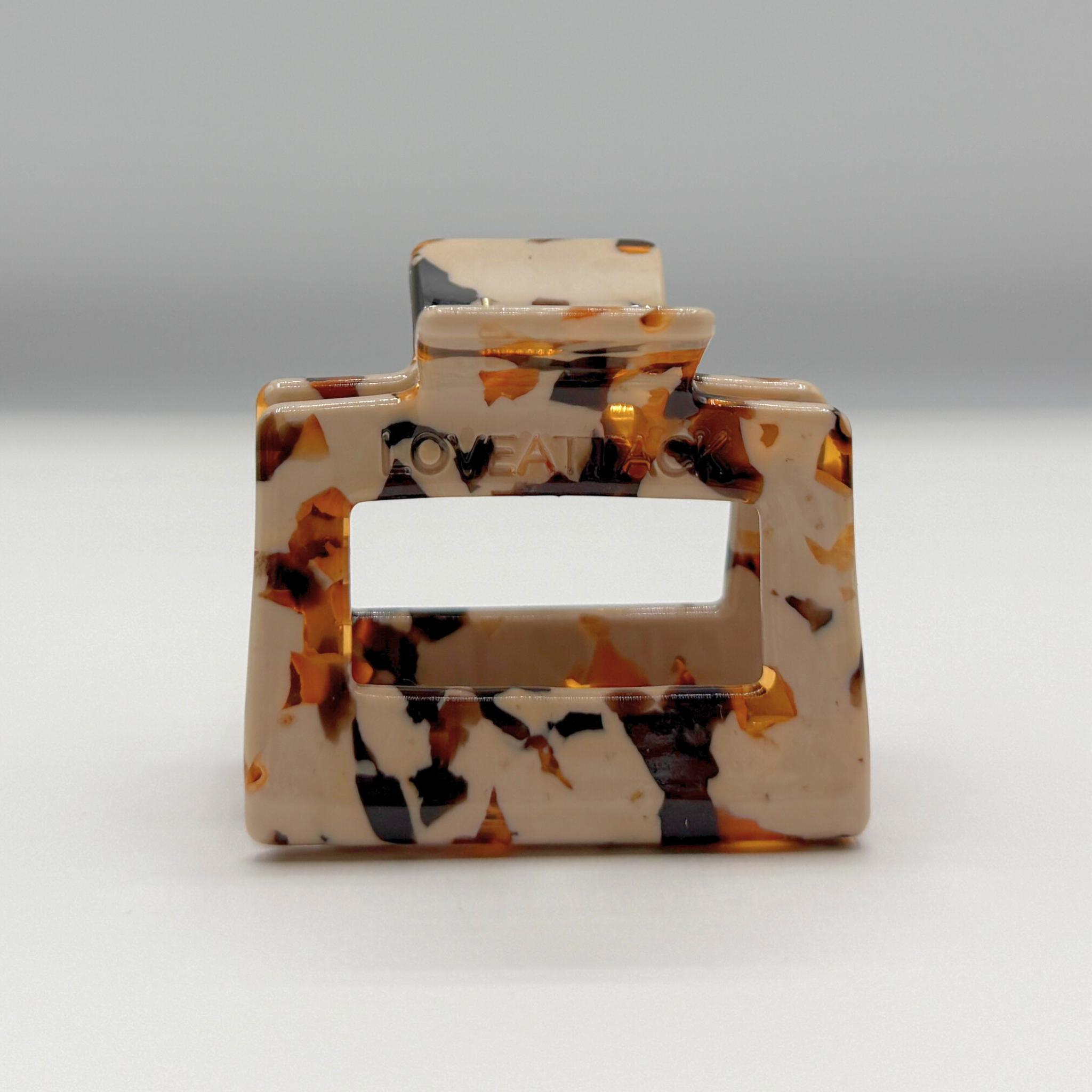 Love Attack - Wholesale Hair Clip - Women's - Raya Cellulose Acetate Hair Claw Clips54