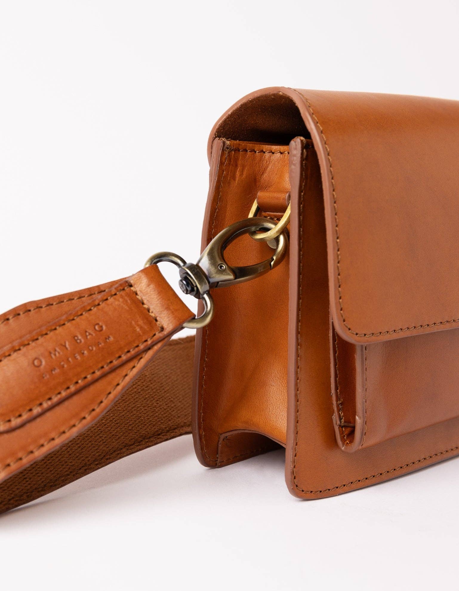 O My Bag - Wholesale Crossbody Bag - Women's - Harper Mini - Cognac Classic Leather5