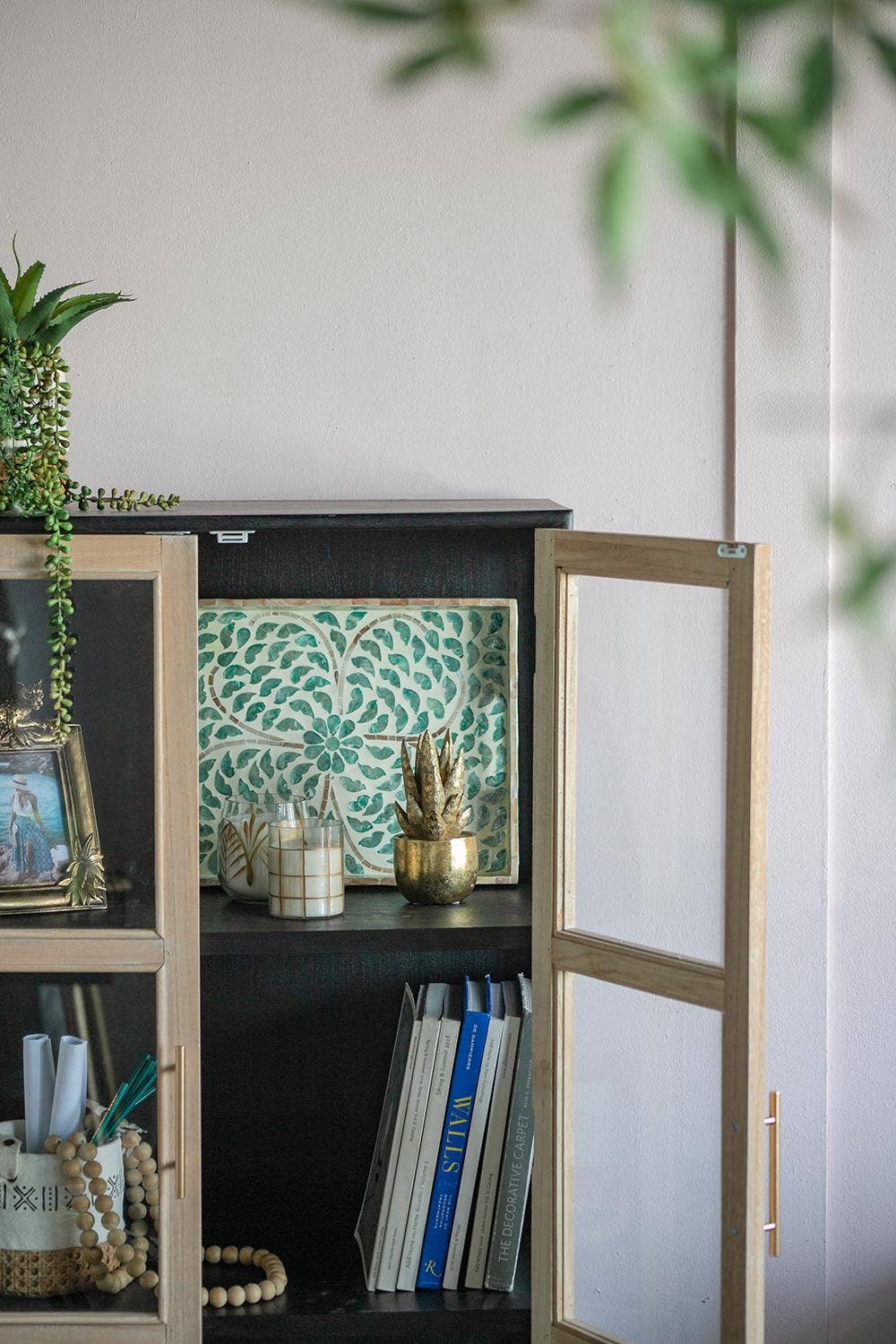 A&B Home Group Inc. - Wholesale Decorative Tabletop Object - D3.5x7" Golden Succulent Resin Planter15