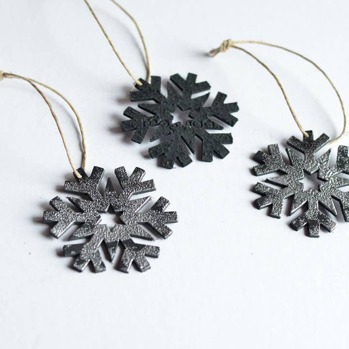 Moss Bags - Wholesale Ornament Set - Leather Snowflake Ornament Box Set: 4 Leather Snowflake Ornaments + 1 Christmas Card