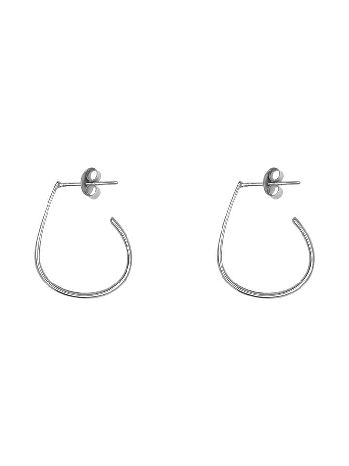 Orecchino a cerchio ovale sottile in argento per la vendita all'ingrosso da parte di XZOTA
