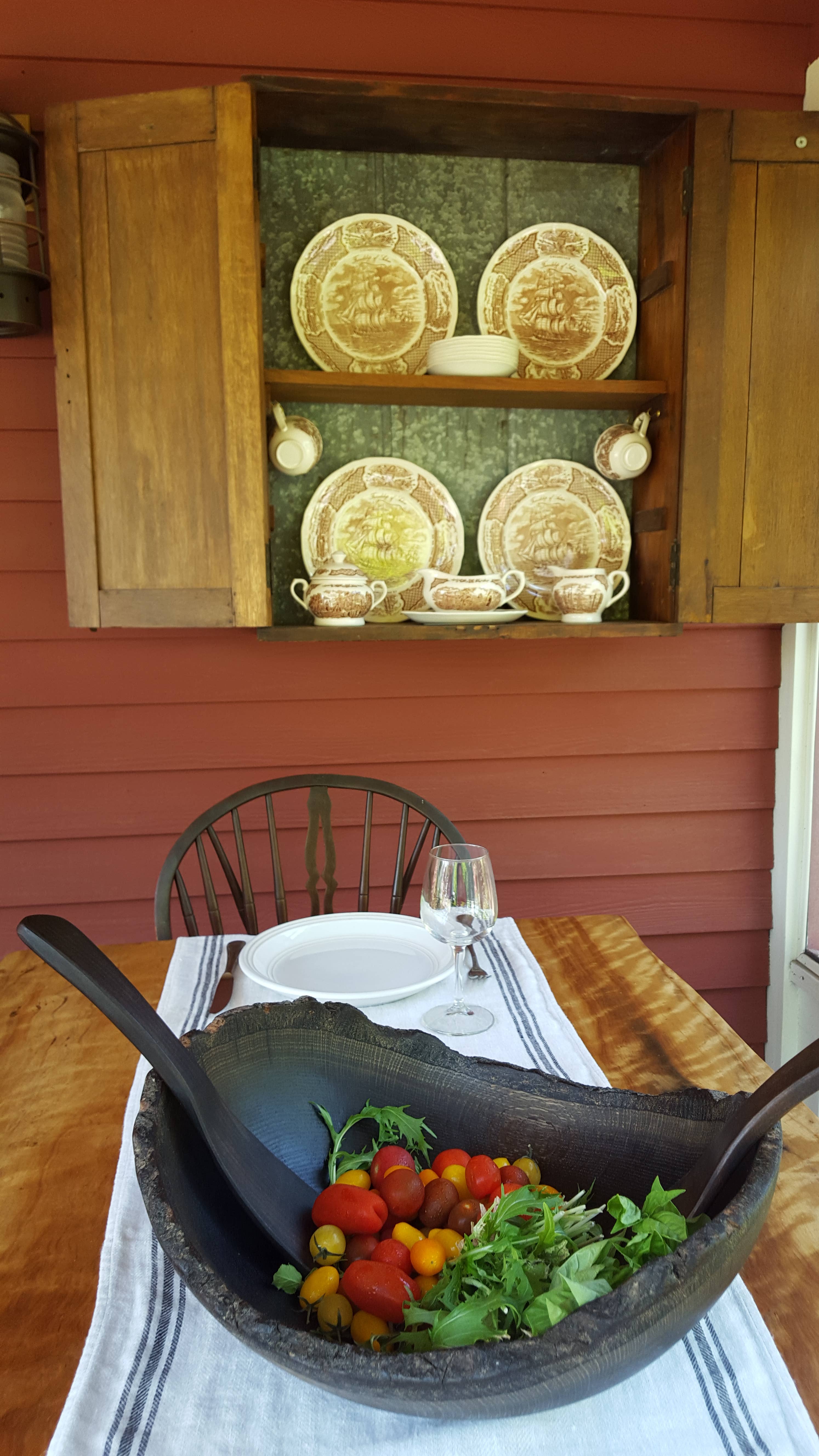 Petermans Boards and Bowls Inc. - Wholesale Serve Bowl - 18" EBONIZED OAK OVAL BOWL