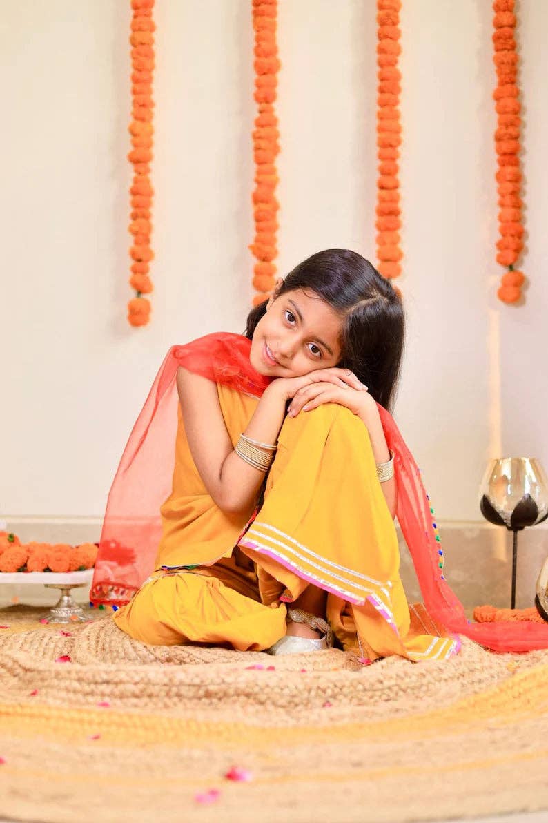 House of Amaya – Conjunto de camisola e calças – criança por atacado – Sharara de calêndula1