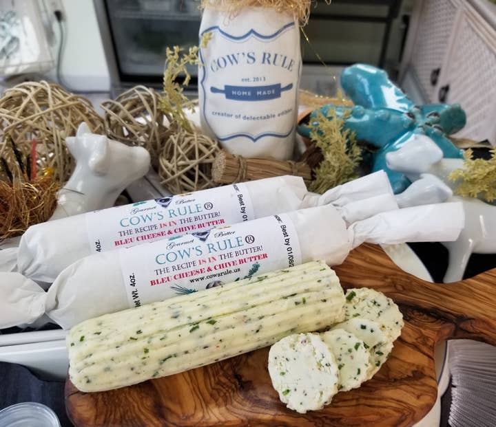 Cow's Rule Gourmet Butter Company - Wholesale Butter - Blue Cheese & Chive Compound Butter 4oz.