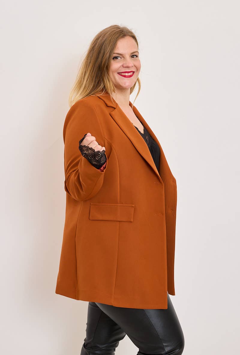 C'MELODIE – Blusão - Mulher por atacado – Tamanho Grande - Casaco feminino elegante com lapela2