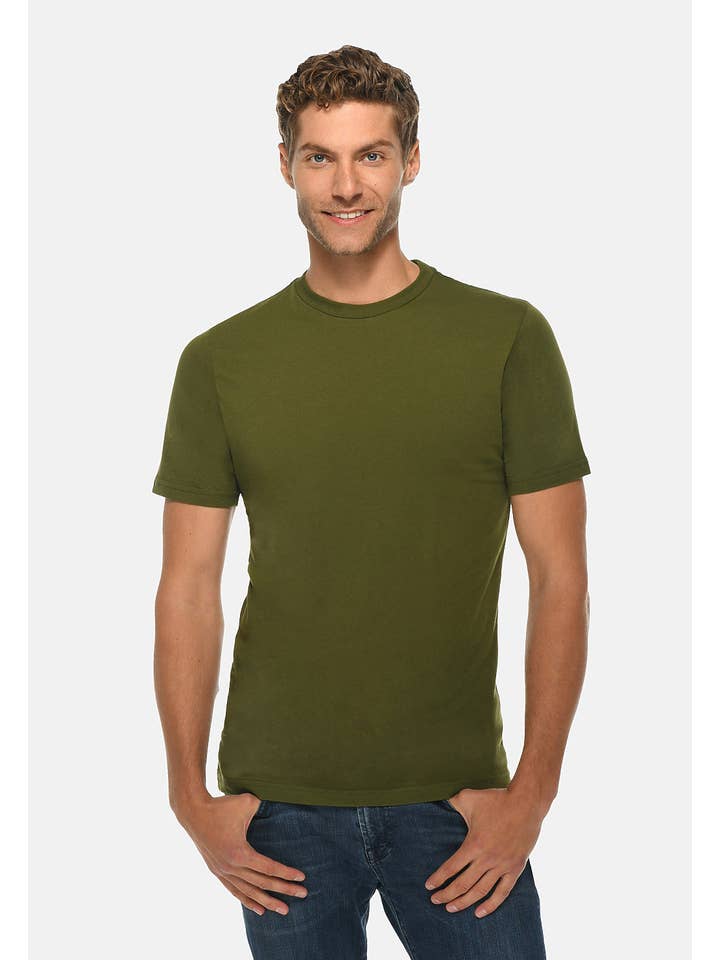 Lane Seven Apparel - Wholesale T-Shirt - Unisex - Standard Tee - 100% Cotton T Shirt - For Men and Women2