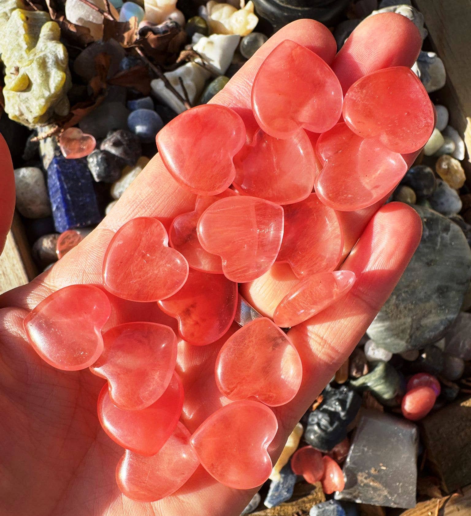 Elf Kendal Hippies - Vente Pierre et cristal de spiritualité - Cœur en quartz cerise 2 cm pierre d'amour de la Saint-Valentin gemmes cœurs 20 mm4