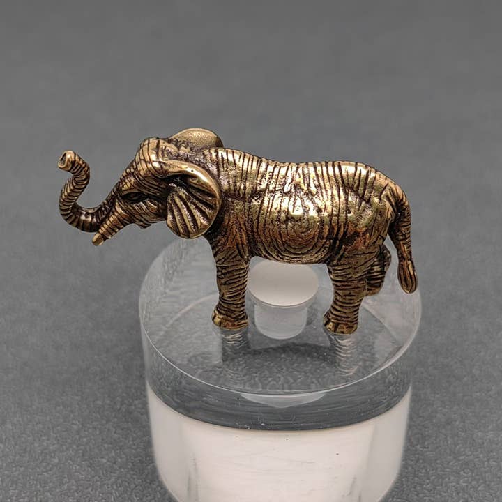 Mio Queena - Wholesale Decorative Figurine - Brass Elephant Desktop Ornaments Decoration