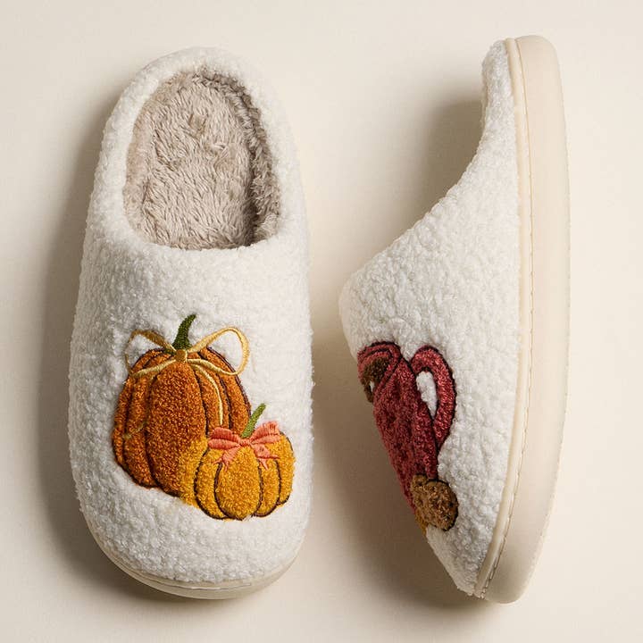 Sensibling Corp. - Wholesale Slippers - Women's - 6Pairs - Pumpkin Spice Cozy Indoor Slippers2