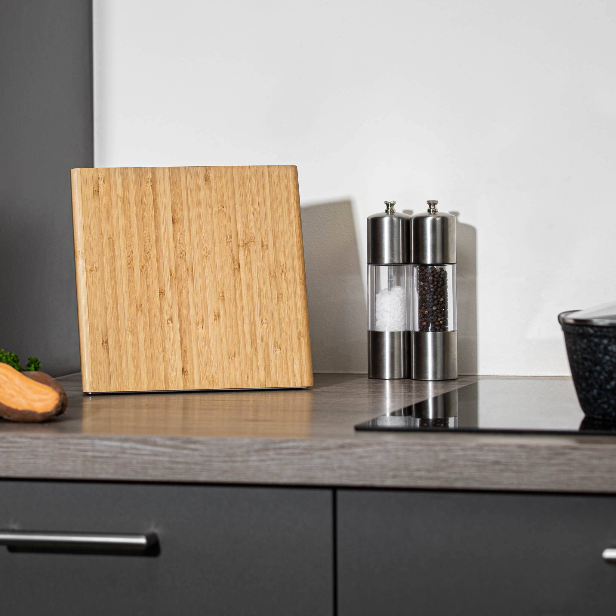 Latalis - Wholesale Knife Block - Latalis Pro Magnetic Knifeblock1