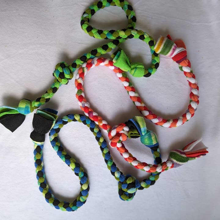 Superb Snuffles - Wholesale Pet Toy - Cat/Dog - Tug Toy - Loop2