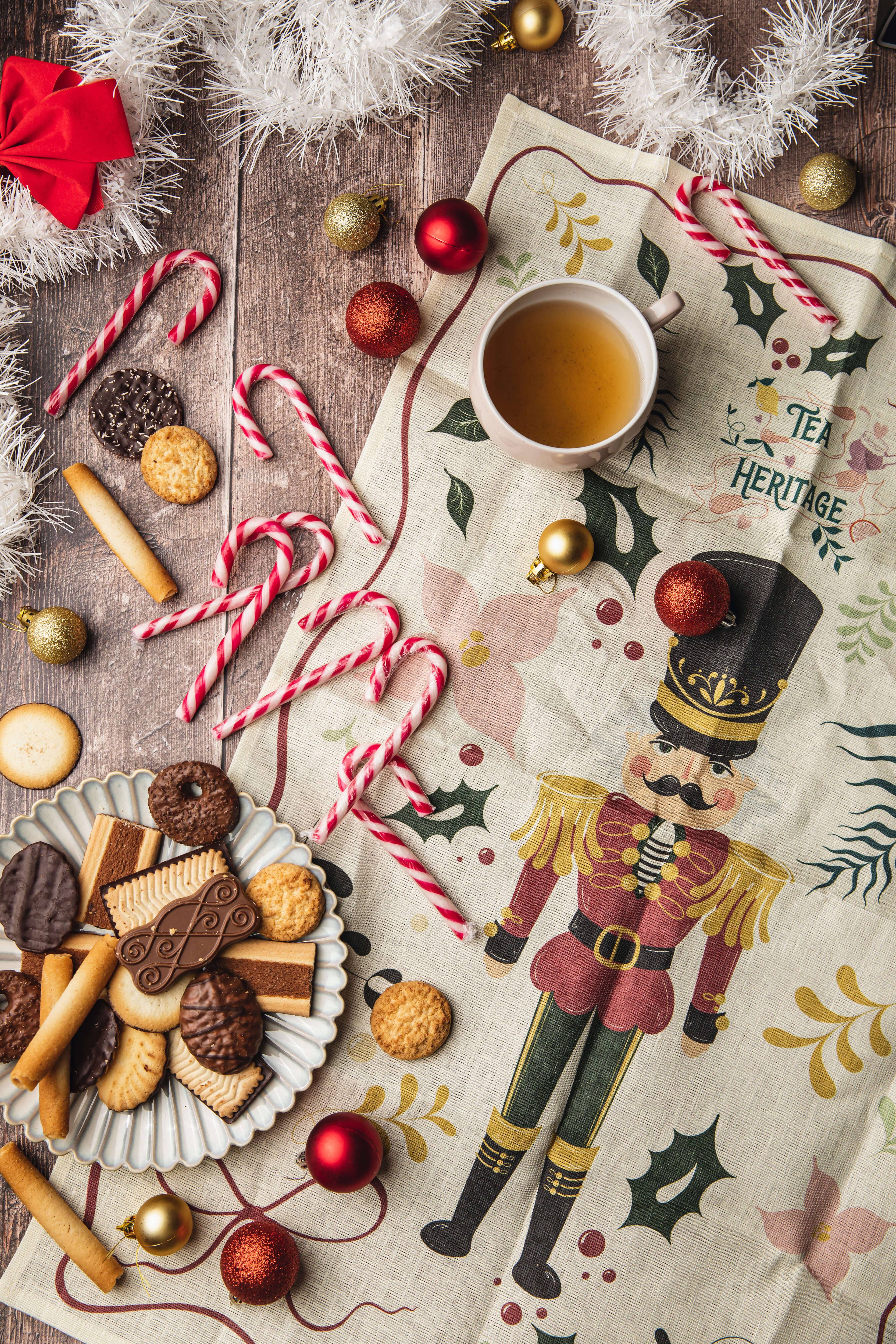 Tea Heritage - Wholesale Tea Towel - The 100% linen Christmas tea towel - TEA HERITAGE1