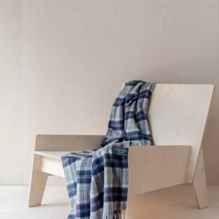 TBCo - Vente Plaids - Petite couverture en laine d'agneau en tartan argenté Bannockbane