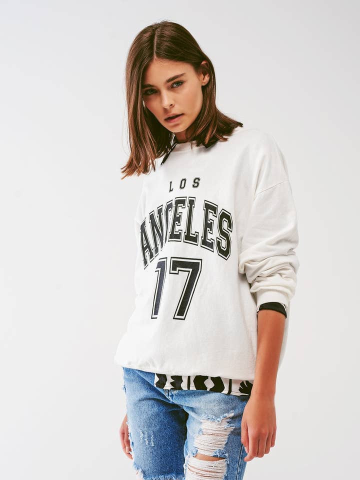 Oversized sweater met tekst uit Los Angeles in wit voor wholesale door Q2—All Orders:Free Duties for the US,UK,and Canada