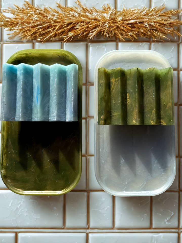 Christmas Edition - The Shimmer Soap Dish for wholesale by Müll Club