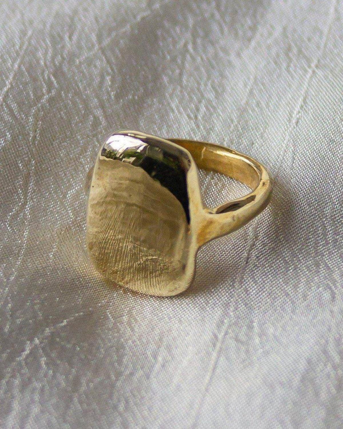 Dea Dia - Wholesale Signet Ring - Ingot Ring1