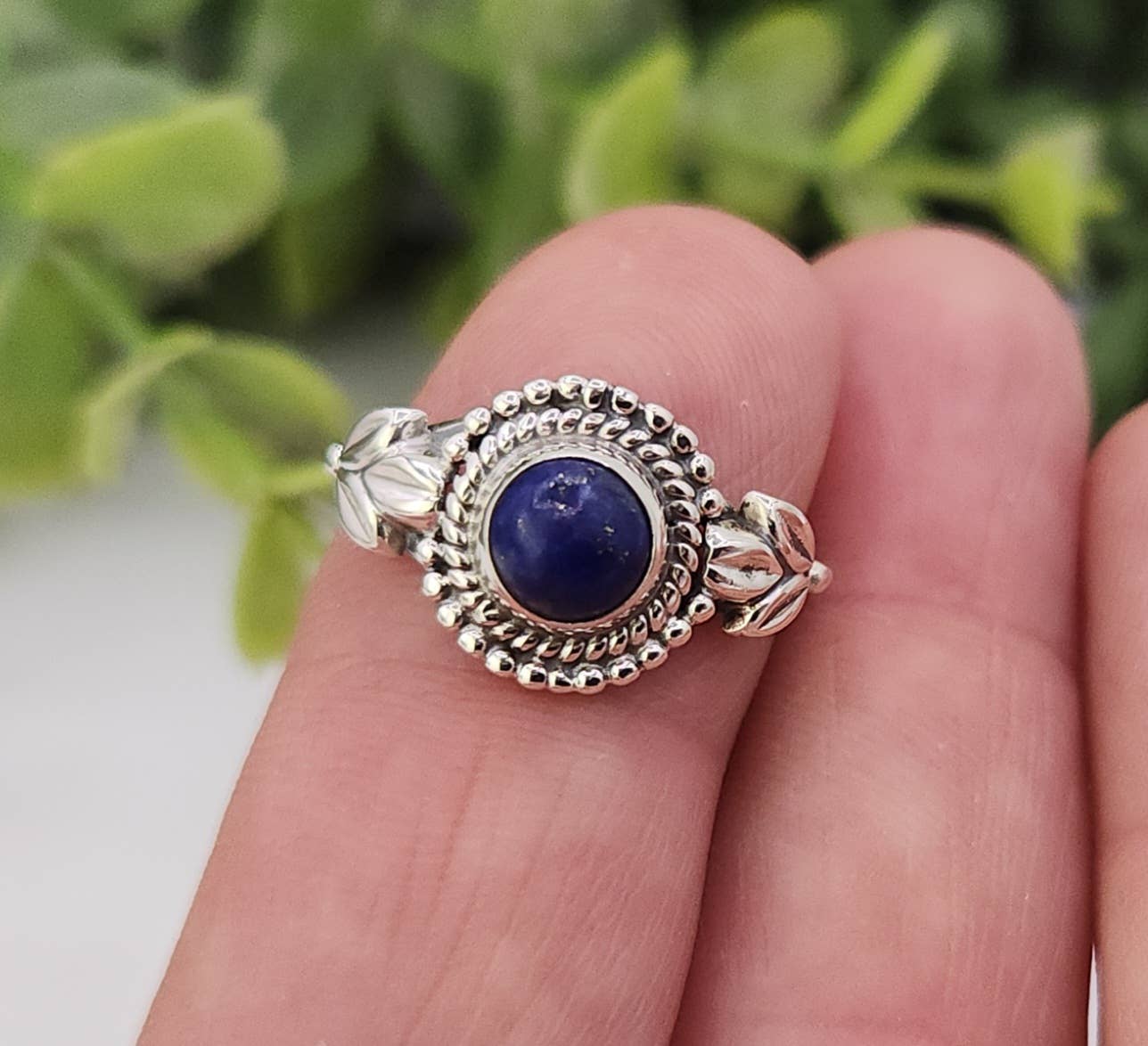 Meraki Gemstones – Engroshandel Solitairering – Lapis halvædelstenring - Sterlingsølv/.9254