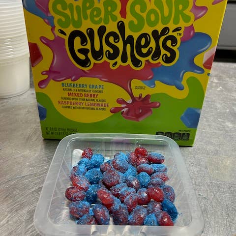 Rodgers jam berries - Wholesale Gummy - Powder coated Super Sour Gushers (**NOT FREEZE DRIED ***)