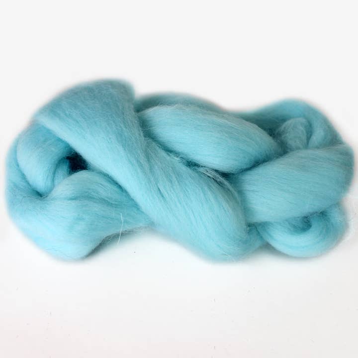 #040 MERINO WOOL SKY for wholesale on Faire2