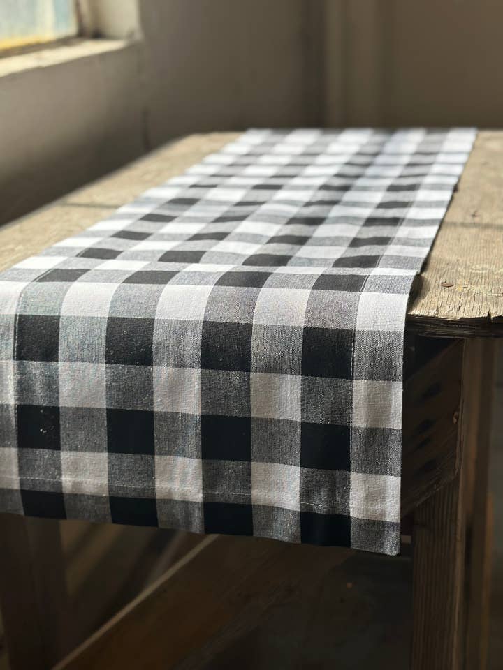 Black and White Buffalo Check Plaid Runner for wholesale by The Global Swap Shop