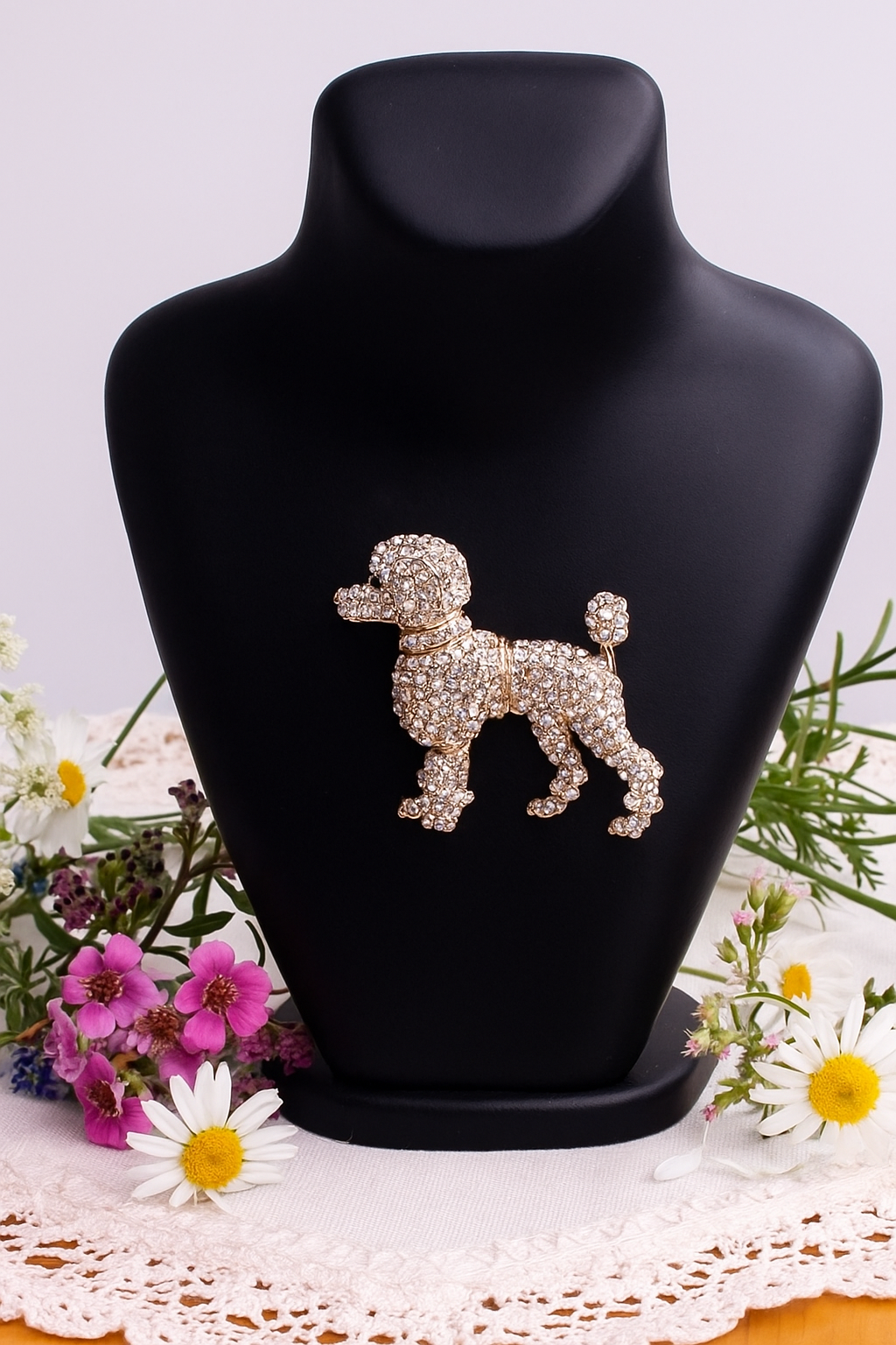 Wild & Free - Wholesale Brooch - Broche de perro2