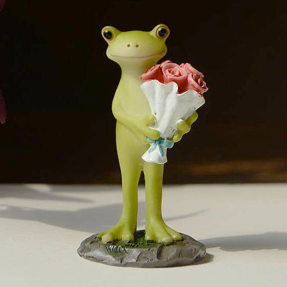Cute Frog Holding Rose Bouquet for wholesale by Top Land Trading
