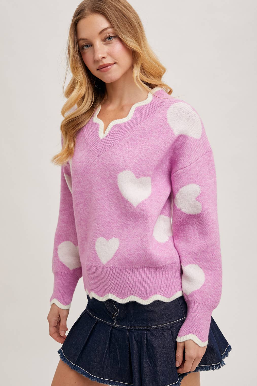 Bluivy - Wholesale Knit Sweater - Women's - HEART SCALLOP TRIMMED CONTRAST KNIT SWEATER VALENTINE'S DAY14
