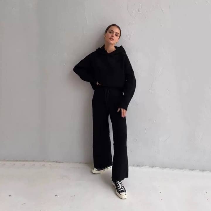 Sweetkama - Wholesale Lounge Set - Women's - Solid Color Hoodie Top and Pant Set Sweater Set 9263