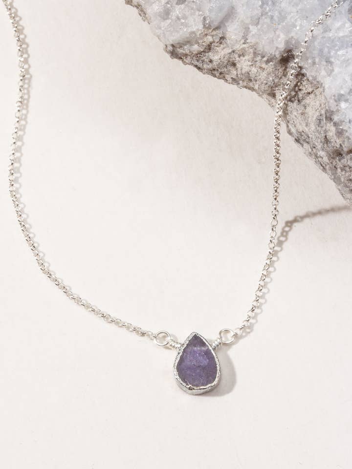 Silver Delicate Gemstone Necklace- Tanzanite for wholesale by Luna Norte