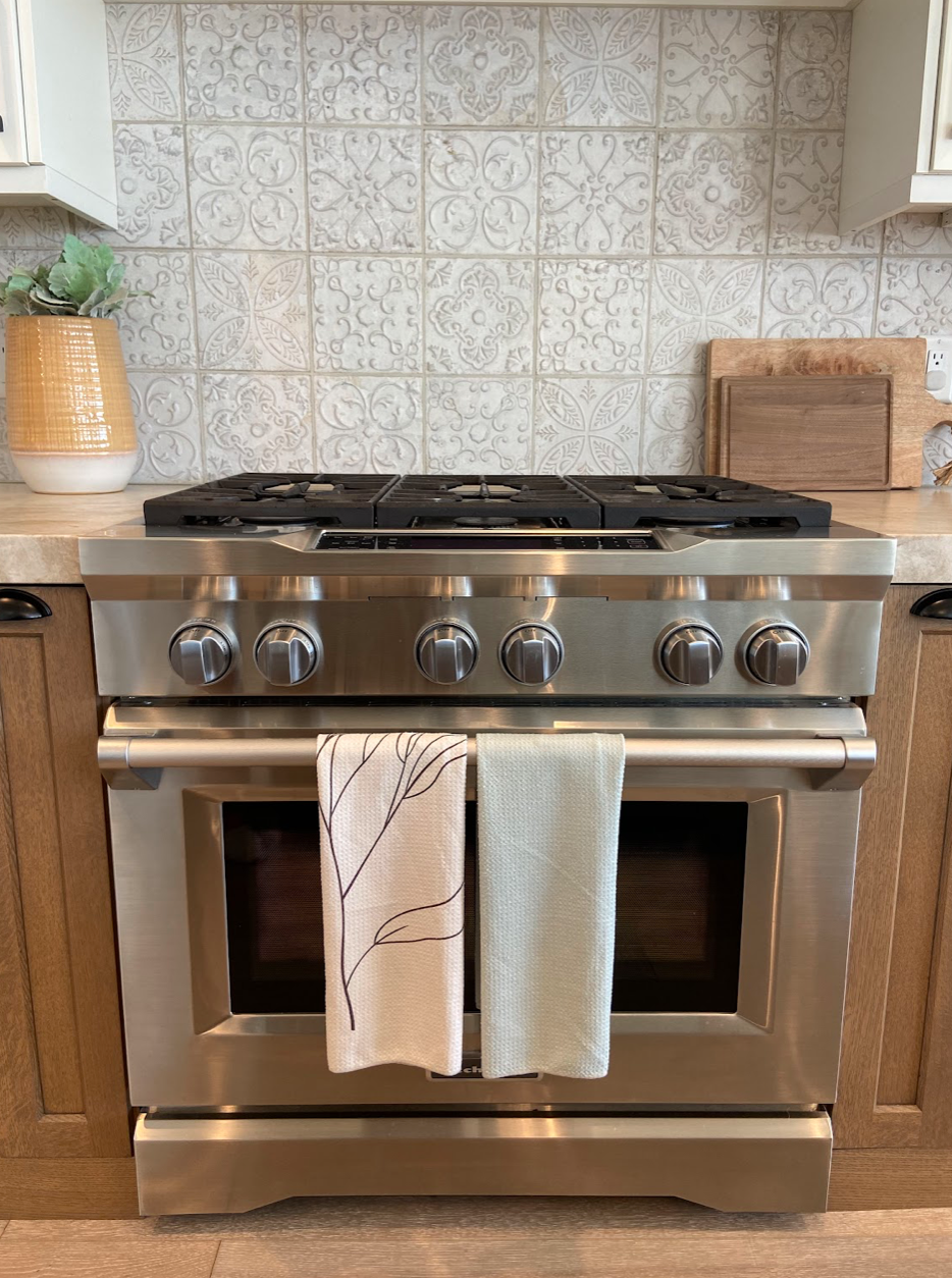 Bloom Towels - Wholesale Tea Towel - B113 Leaflet7