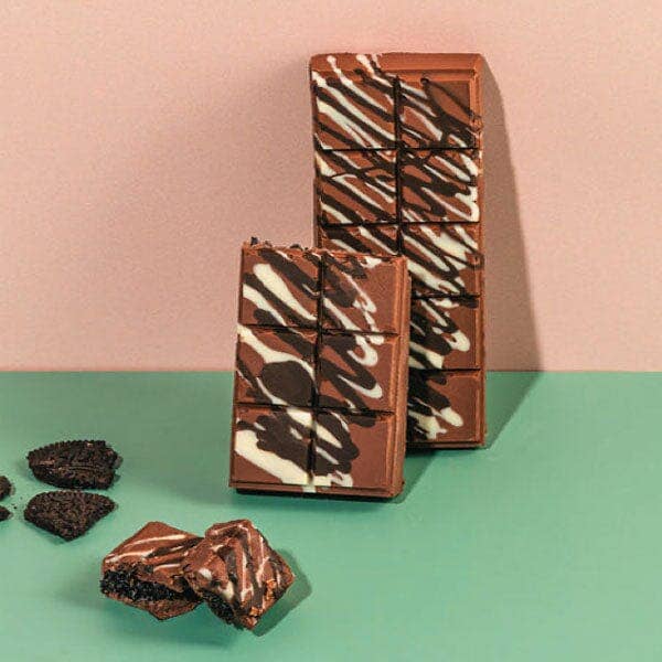 Showcase - Wholesale Chocolate Bar - Dubai Chocolate Bar Cookies 'N Cream by Oasis Treasures (75g)