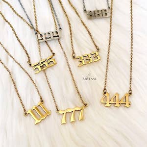 Wholesale Fashion Kpop Small Lock Pendant Necklace Chain Stainless