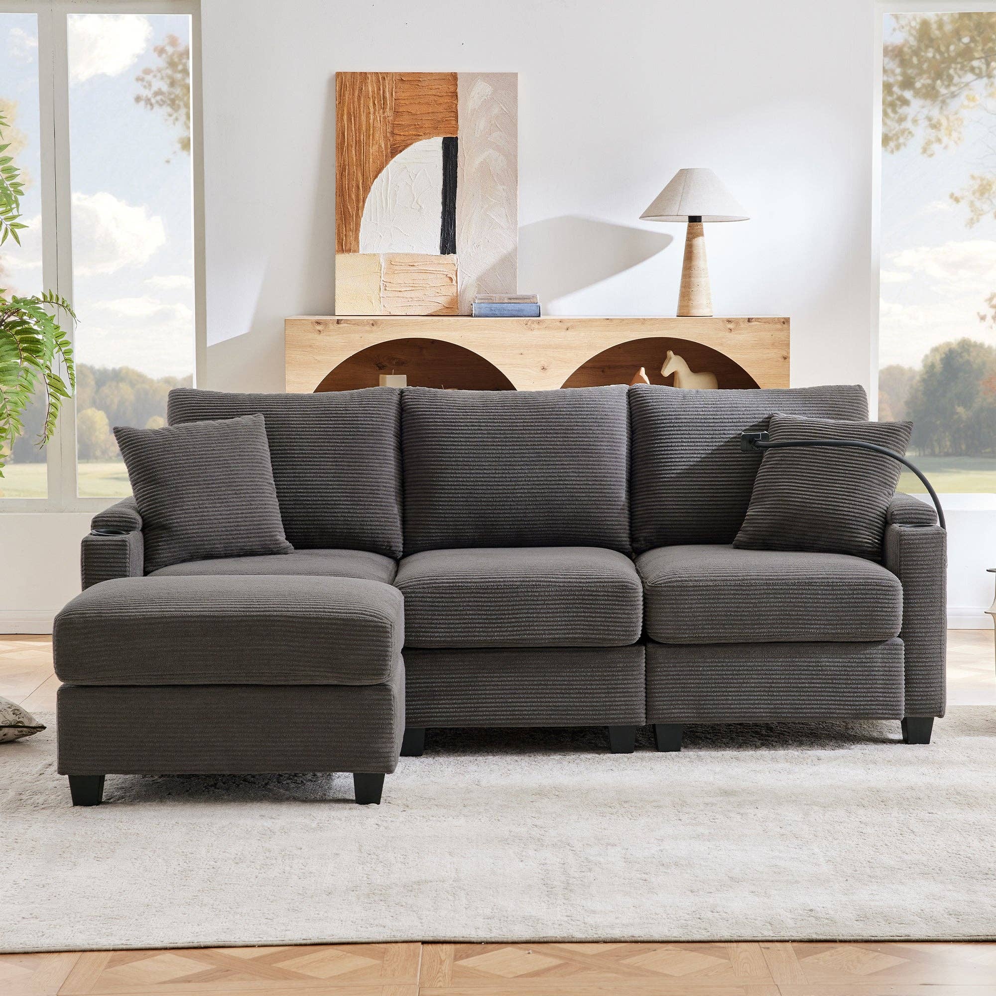 Urban Meuble - Wholesale Bank - Modulaire hoekbank in grijze ribfluweel, 3-4 zitplaatsen met afneembare poef, USB-poorten en bekerhouders GEYSERFOUNT1